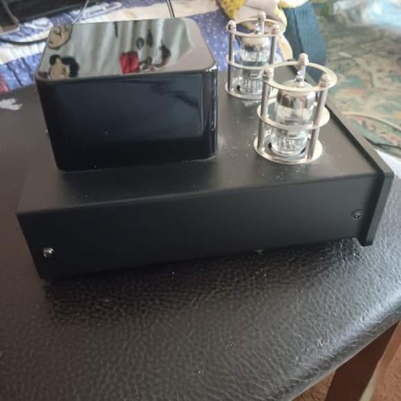 IIIP stereo tube headphone amplifier and USB dac. - Picture 3 of 4